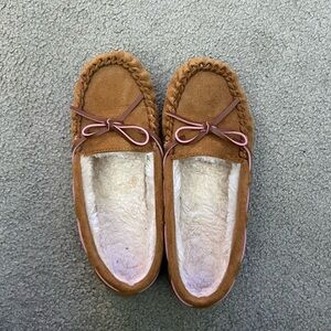 Cozy Brown Moccasin Slippers Size 9